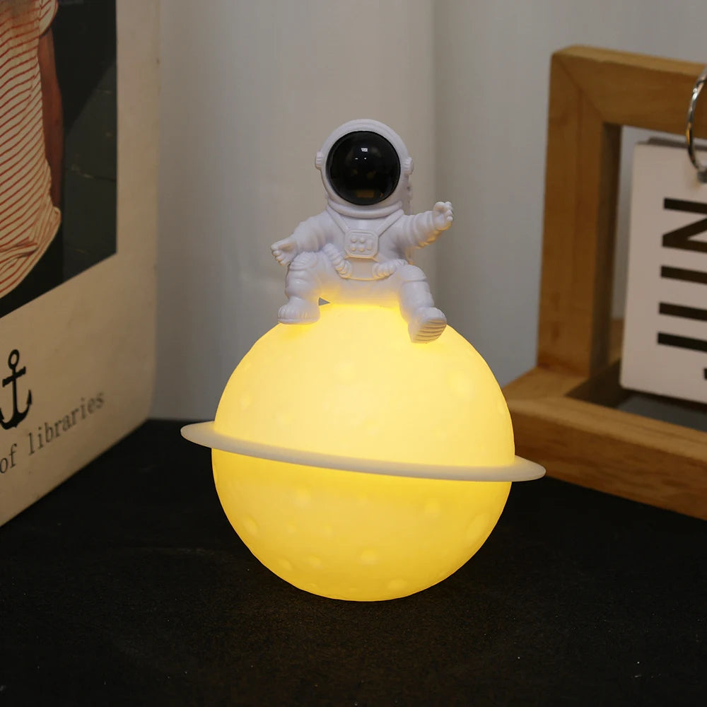 Astronaut Sitting on The Moon Creative Lamp - Shops Fab