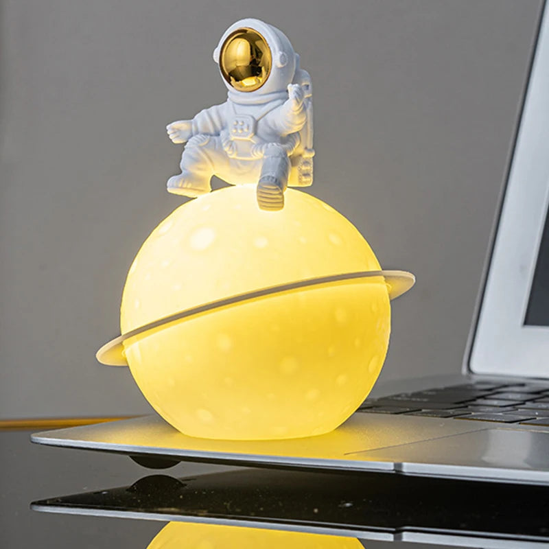 Astronaut Sitting on The Moon Creative Lamp - Shops Fab