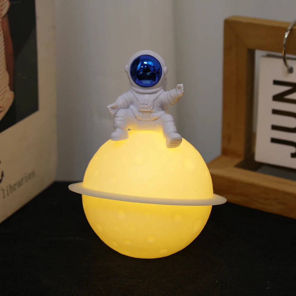 Astronaut Sitting on The Moon Creative Lamp - Shops Fab